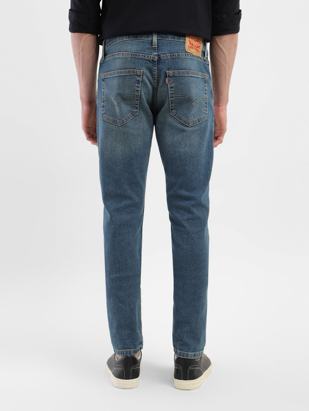 Men's 512 Blue Slim Tapered Fit Mid Rise Jeans - 84fddedd-7aa0-4a4b-99fc-b2be7e38140a View
