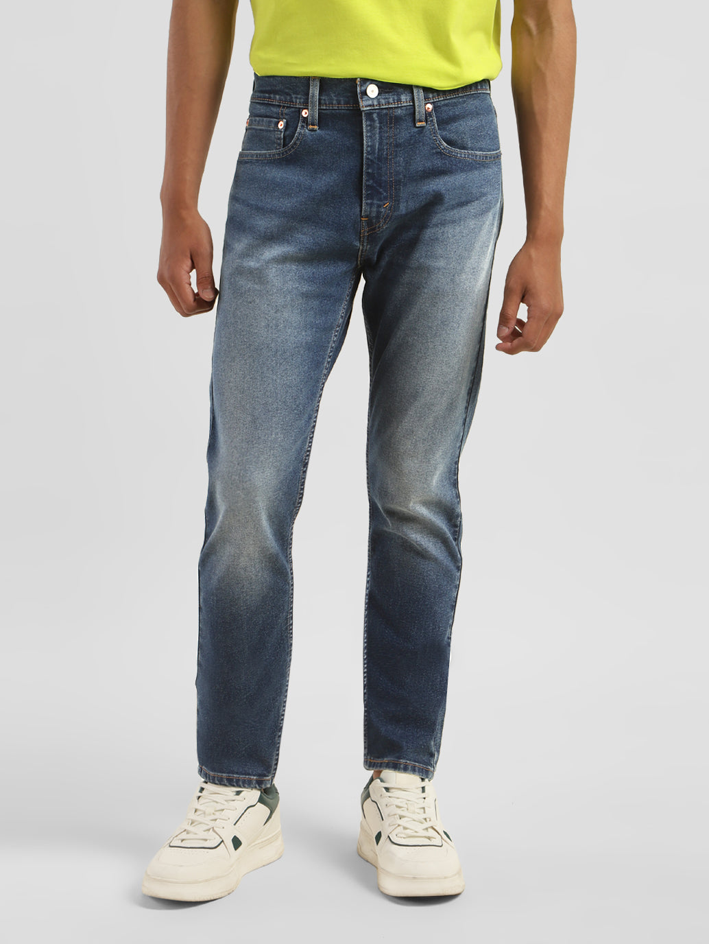 Men's 512 Blue Slim Tapered Fit Mid Rise Jeans - b975dfbd-a811-48f9-8b2b-52afbf3e55bf View