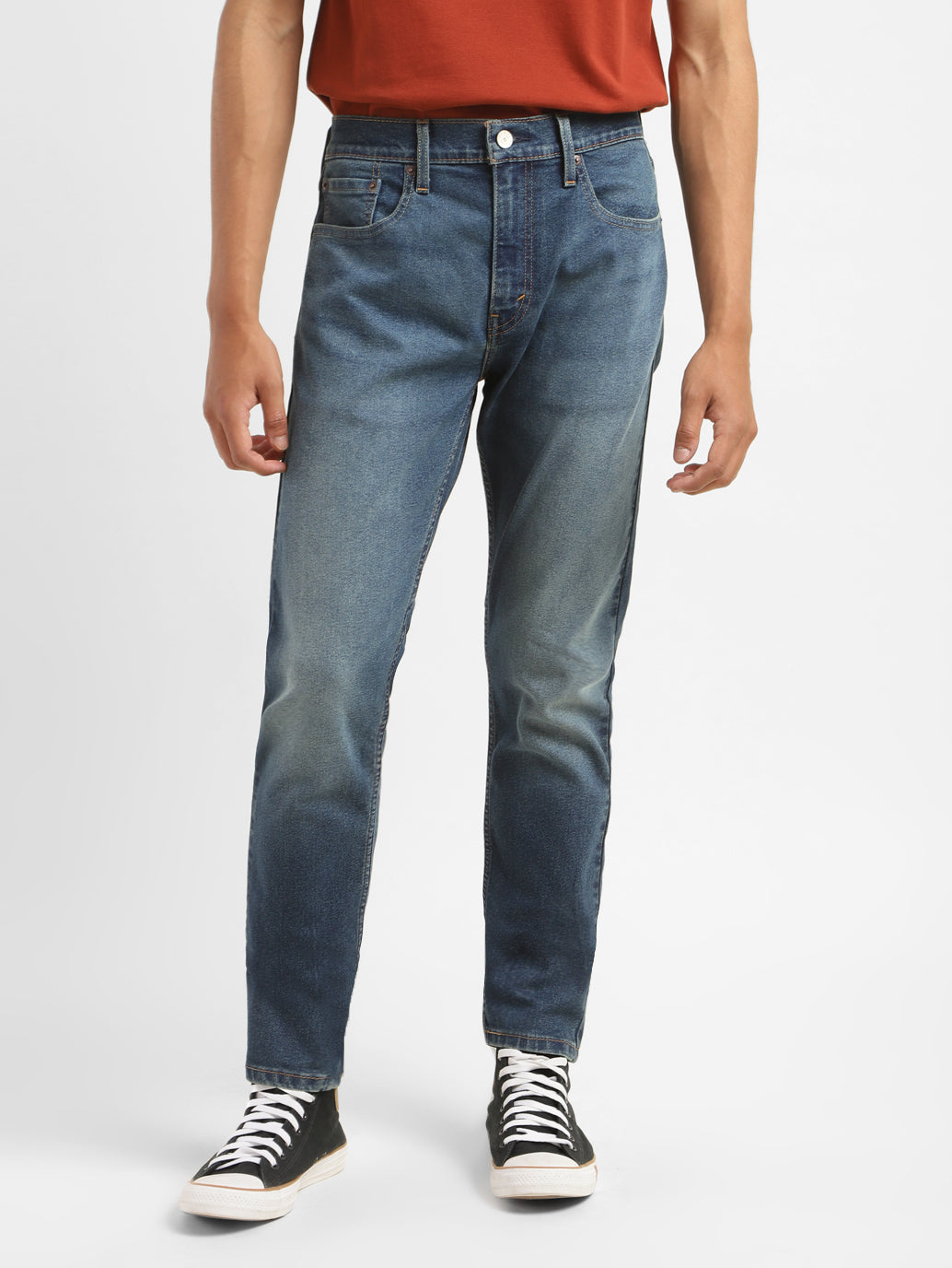 Men's 512 Blue Slim Tapered Fit Mid Rise Jeans - f0edff04-bb82-4f4f-a6cc-e03100b56555 View