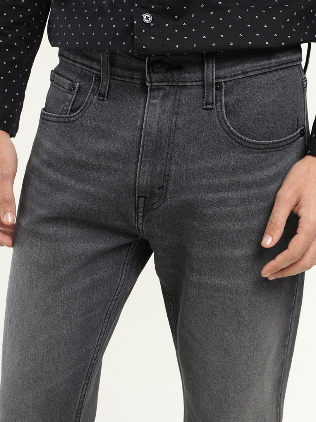 Men's 512 Black Slim Tapered Fit Mid Rise Jeans - Detail View