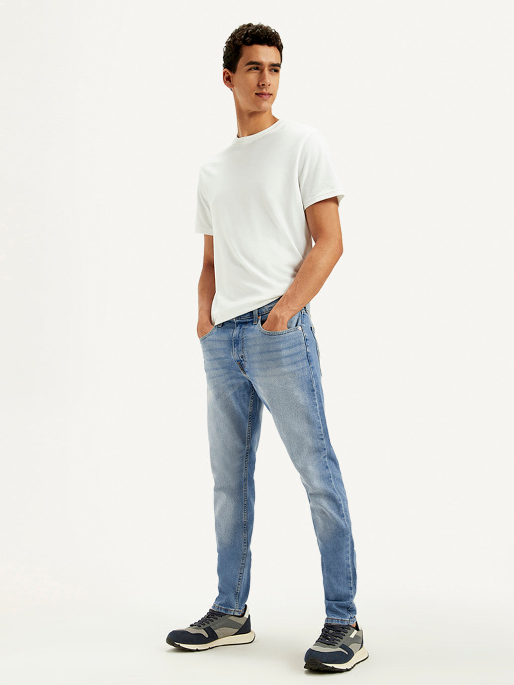 Men's 512 Indigo Slim Tapered Fit Mid Rise Jeans - Styleshot View