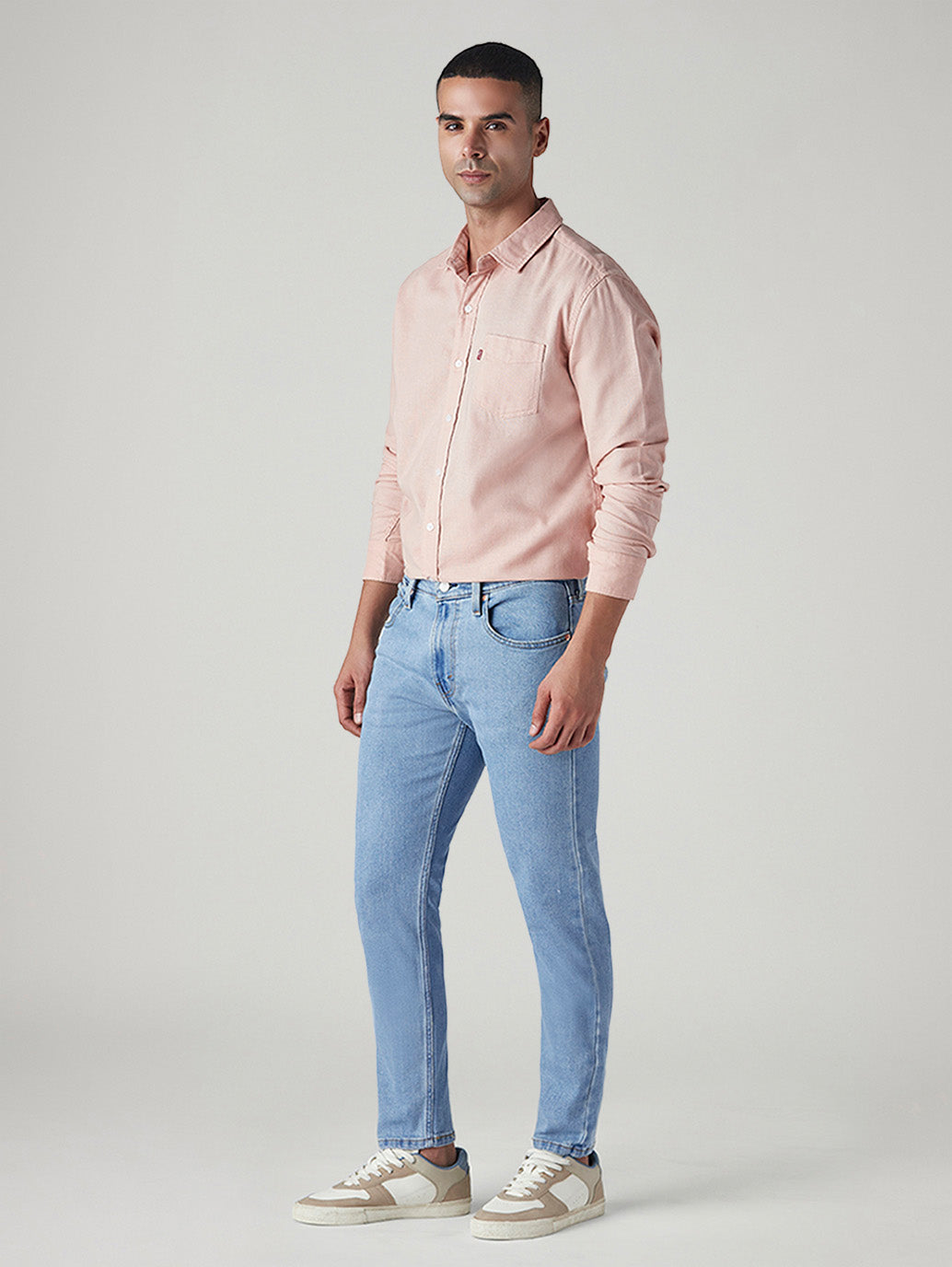 Men's 512 Light Blue Slim Tapered Fit Mid Rise Jeans - ff456e49-9dd1-427b-9a54-b870e5d16262 View