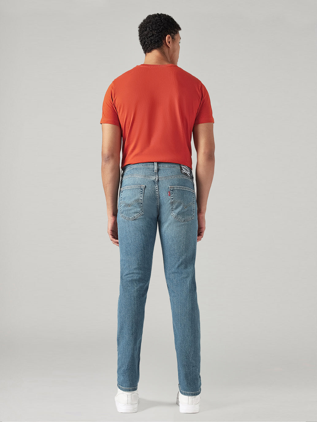 Men's 512 Blue Slim Tapered Fit Mid Rise Tinted Jeans - Back View