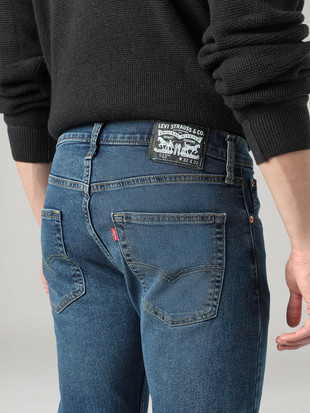 Men's 512 Blue Slim Tapered Fit Mid Rise Jeans - Detail View