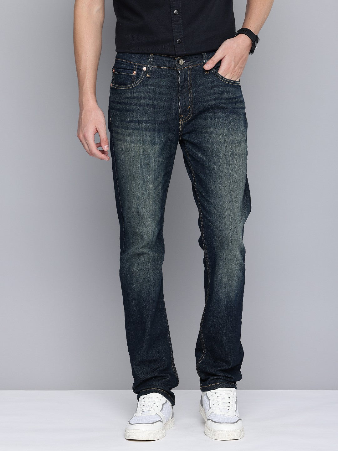 Men's 511 Blue Slim Fit Mid Rise Jeans - Front View