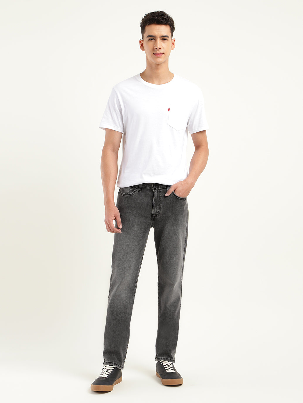 Men's 511 Black Slim Fit Mid Rise Jeans - 067005f0-2f01-4c6b-9e3f-cb3d74c91627 View