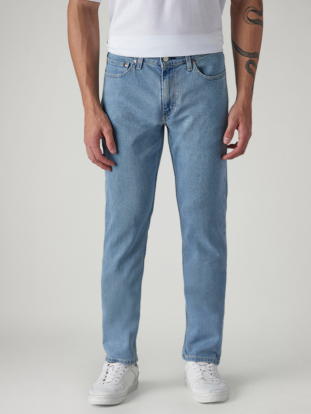 Men's 511 Light Blue Slim Fit Mid Rise Jeans - Front View