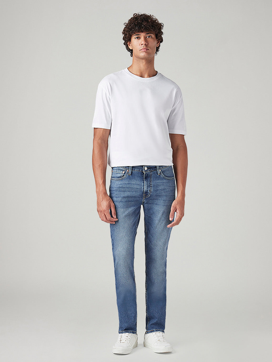 Men's 511 Blue Slim Fit Mid Rise Jeans - Front View
