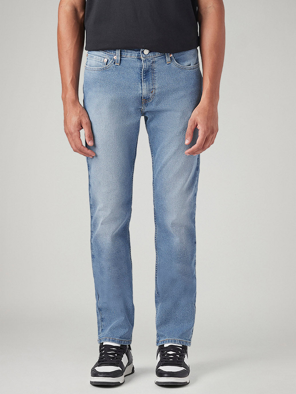 Men's 511 Light Blue Slim Fit Mid Rise Jeans - Front View