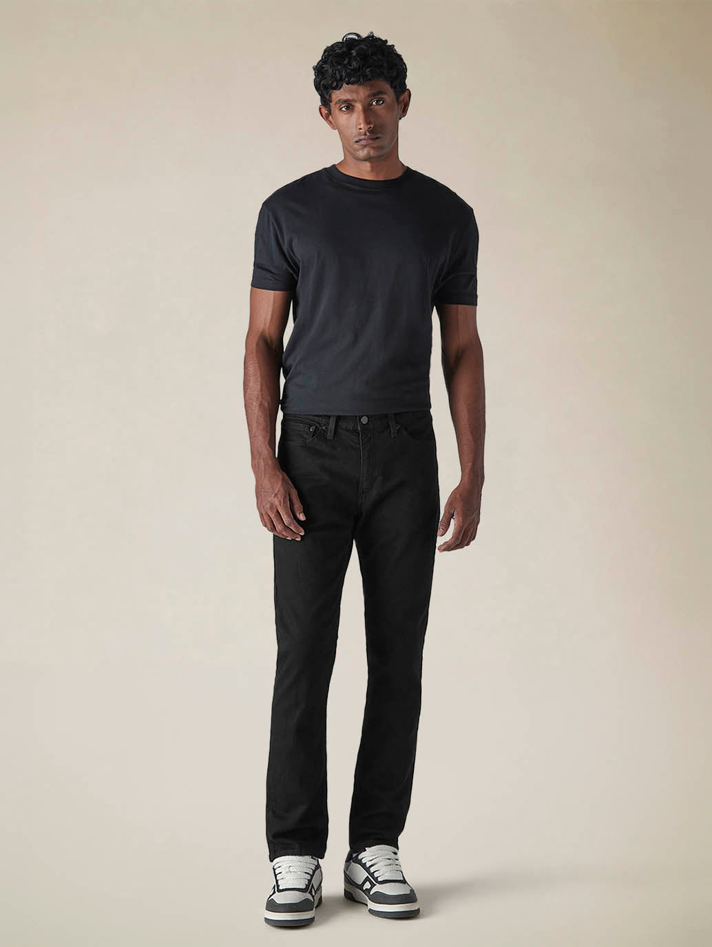 Mens 511 Mid Rise Slim Fit Cotton Stretch Blend Jeans - Front View