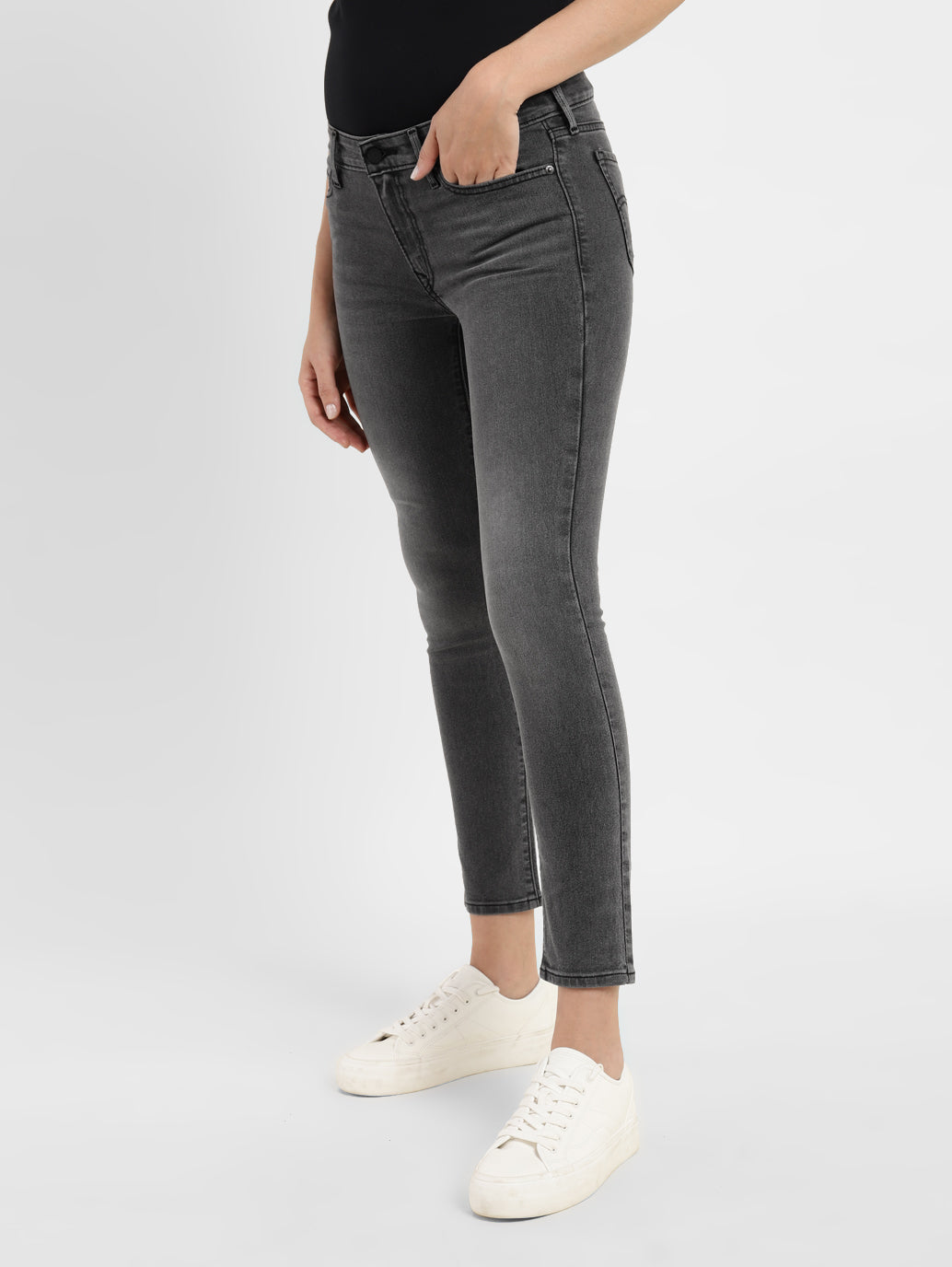 Women's 710 Black Skinny Fit Mid Rise Jeans - c3722d08-3d4d-4b20-baf4-5cf92d367660 View