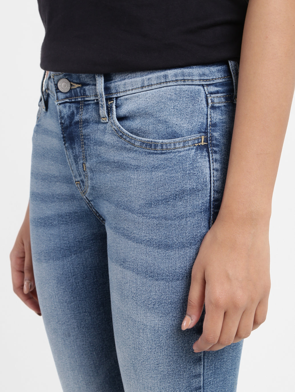 Women's 710 Blue Skinny Fit Mid Rise Jeans - 5c40bd9e-89ac-4357-8342-52ec21c95341 View