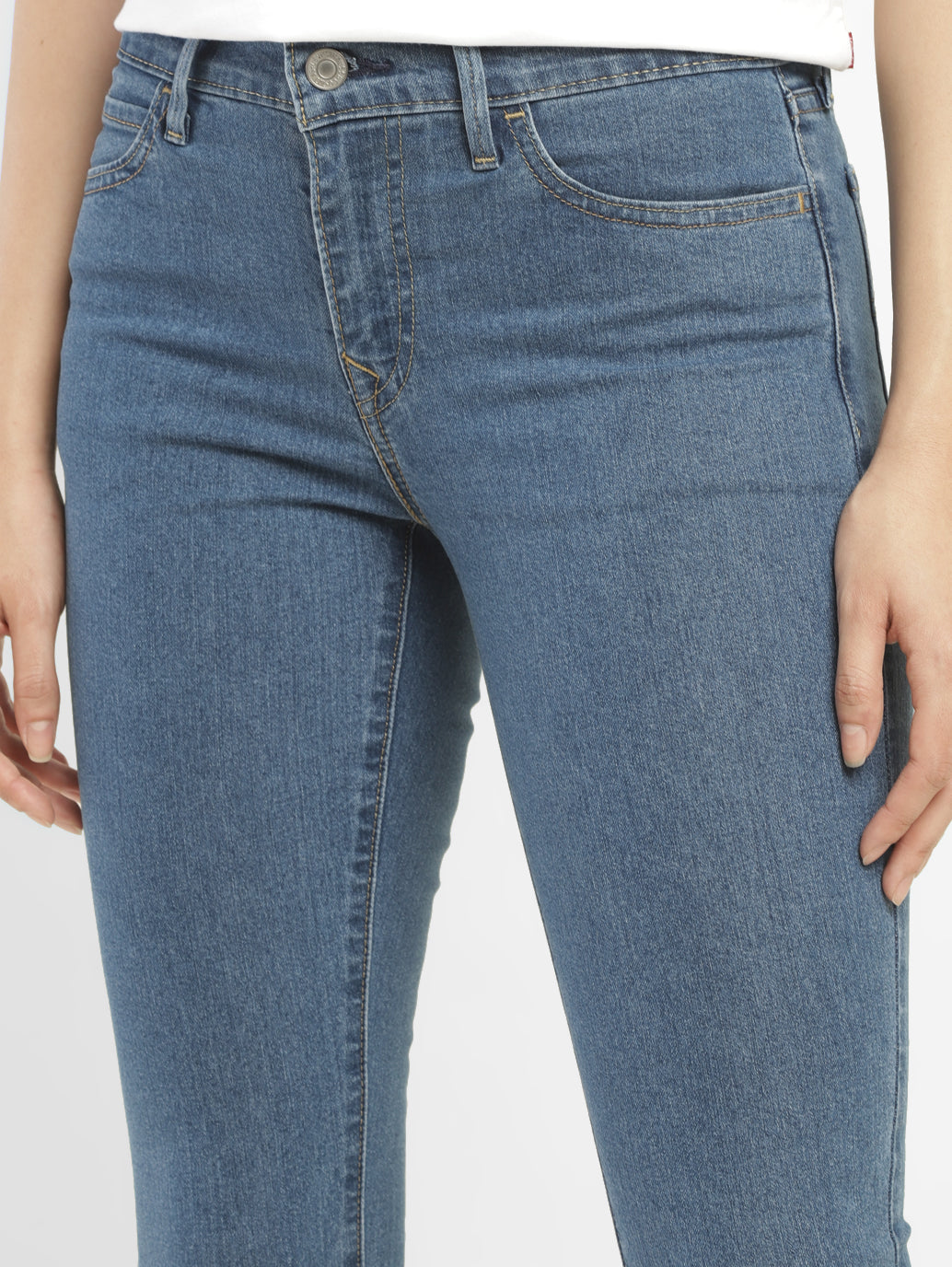 Women's 710 Blue Skinny Fit Mid Rise Jeans - FrontDetails View