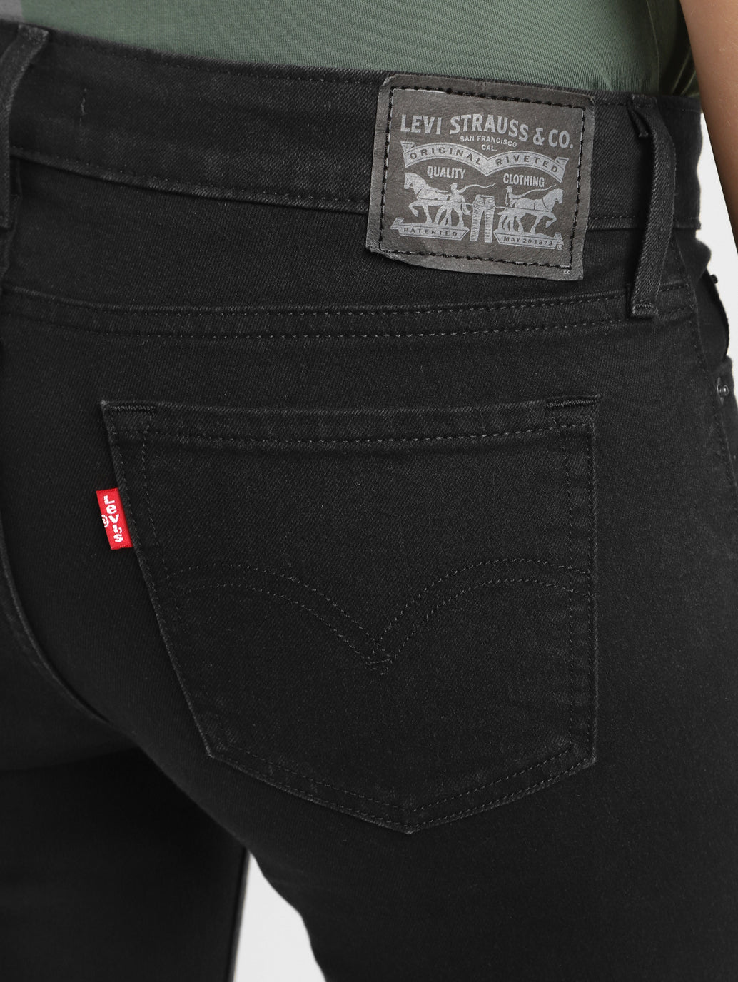 Women's 711 Black Skinny Fit Mid Rise Jeans - 09633786-a371-4d23-9256-e4cfbe50a4c1 View