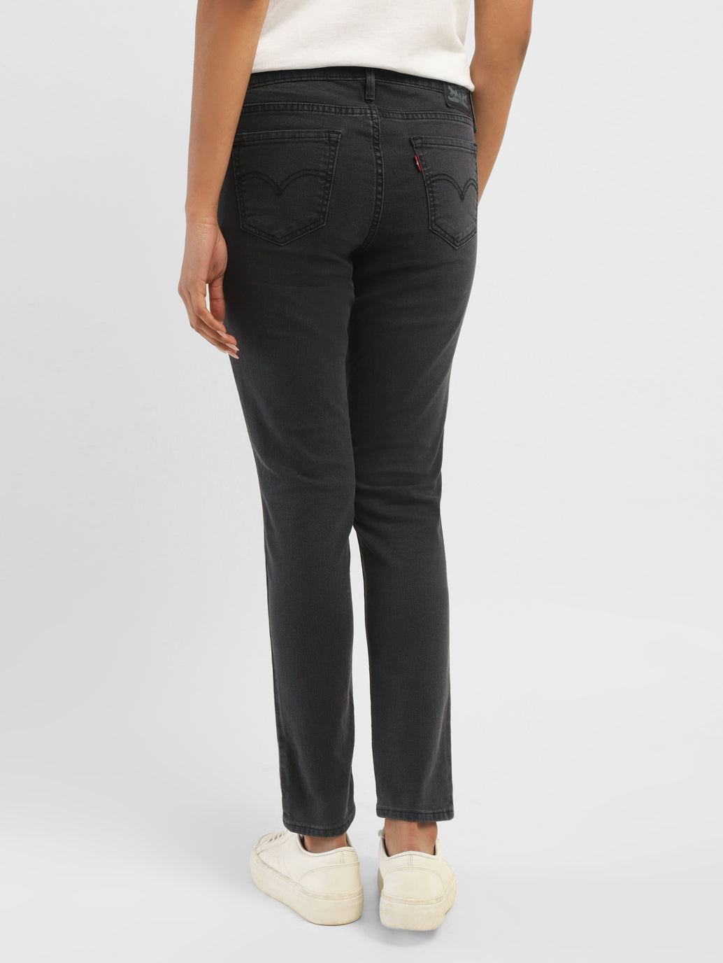 Women's 711 Black Skinny Fit Mid Rise Jeans - 0bd2e395-dade-4b7a-b95b-13ddb959fcbd View