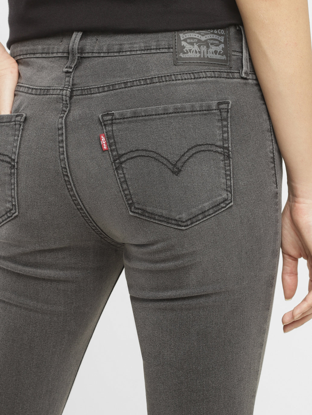 Women's 711 Grey Skinny Fit Mid Rise Jeans - BackDetails View