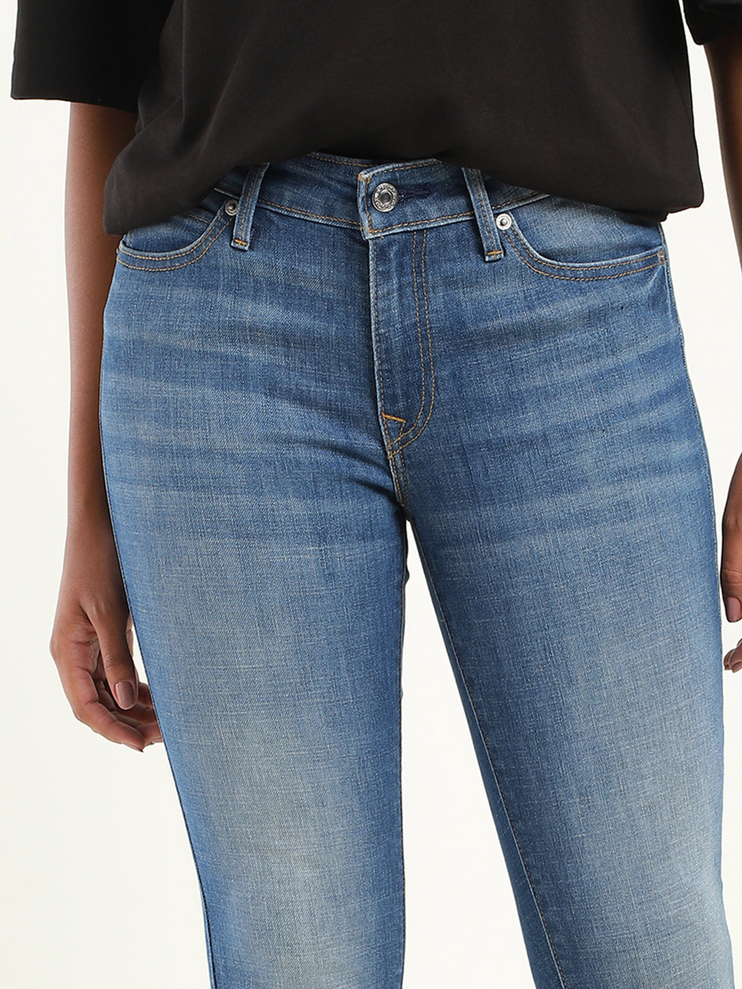 Women's 711 Blue Skinny Fit Mid Rise Jeans - f49e78e8-9e0f-4f5e-8ed9-32552ce1d156 View