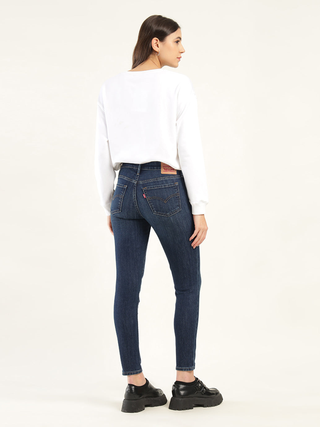 Women's 711 Blue Skinny Fit Mid Rise Jeans - Back View