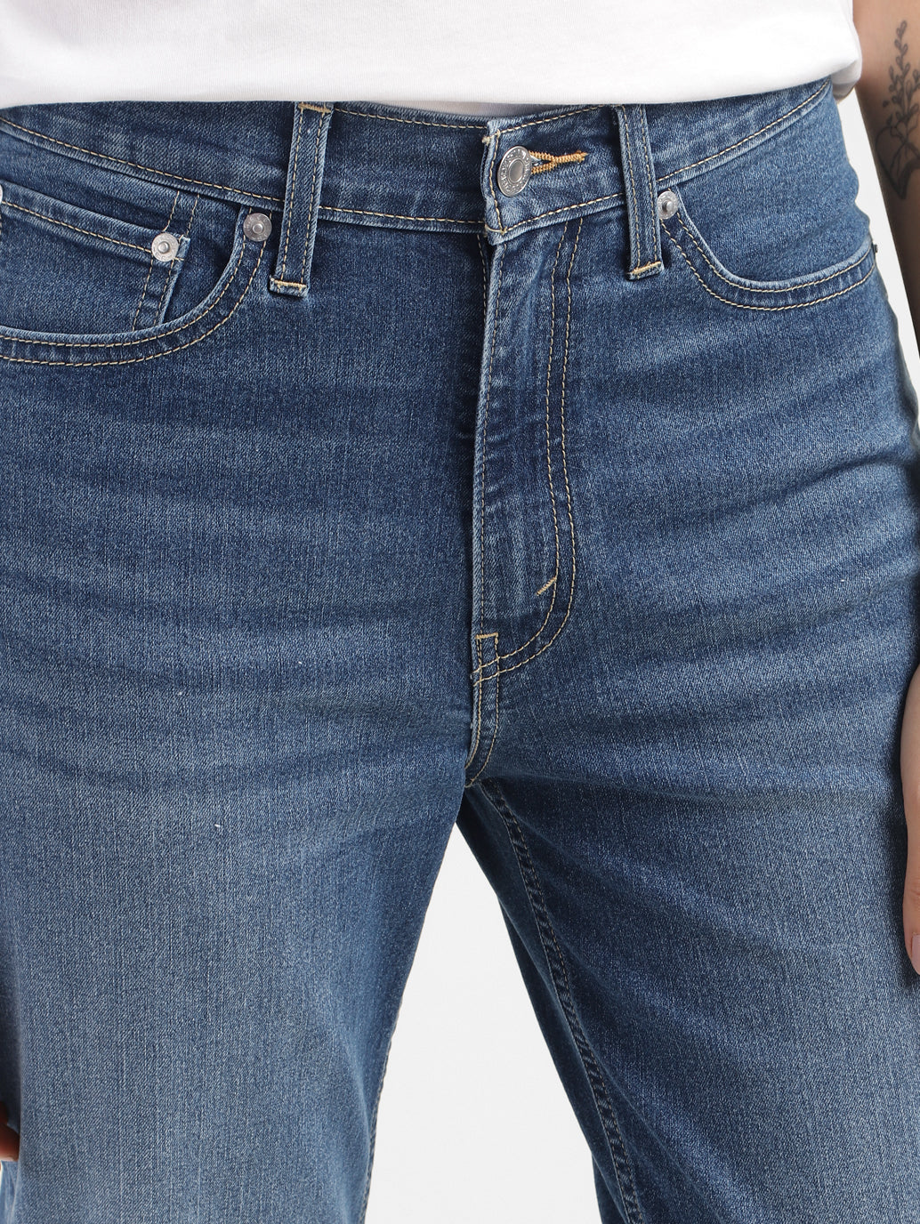 Women's 80s Mom Blue Loose Fit High Rise Jeans - d020787e-0633-4200-bc47-fb082be3b911 View