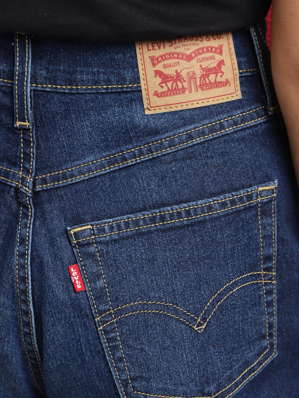 Women's 80s Mom Blue Loose Fit High Rise Jeans - 598a0f72-370e-4acf-9867-9aaa872336ff View