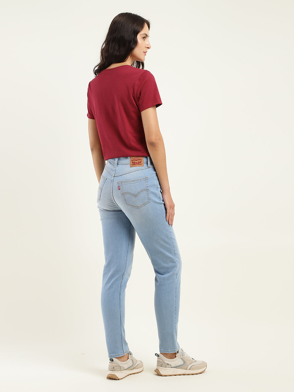 Women's 80s Mom Blue Loose Fit High Rise Jeans - 8d1d6775-d09d-45c5-9107-430fcb29d4e3 View