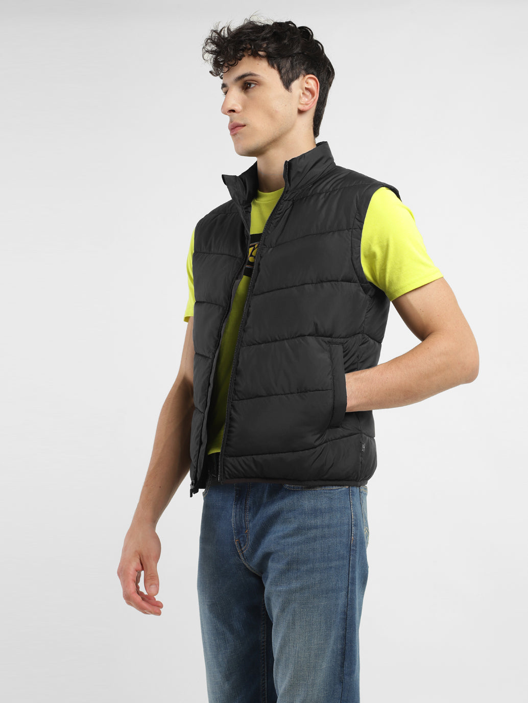 Men's Black High Neck Puffer Jackets - 9434e996-6478-4714-8ab5-77f3111e98af View