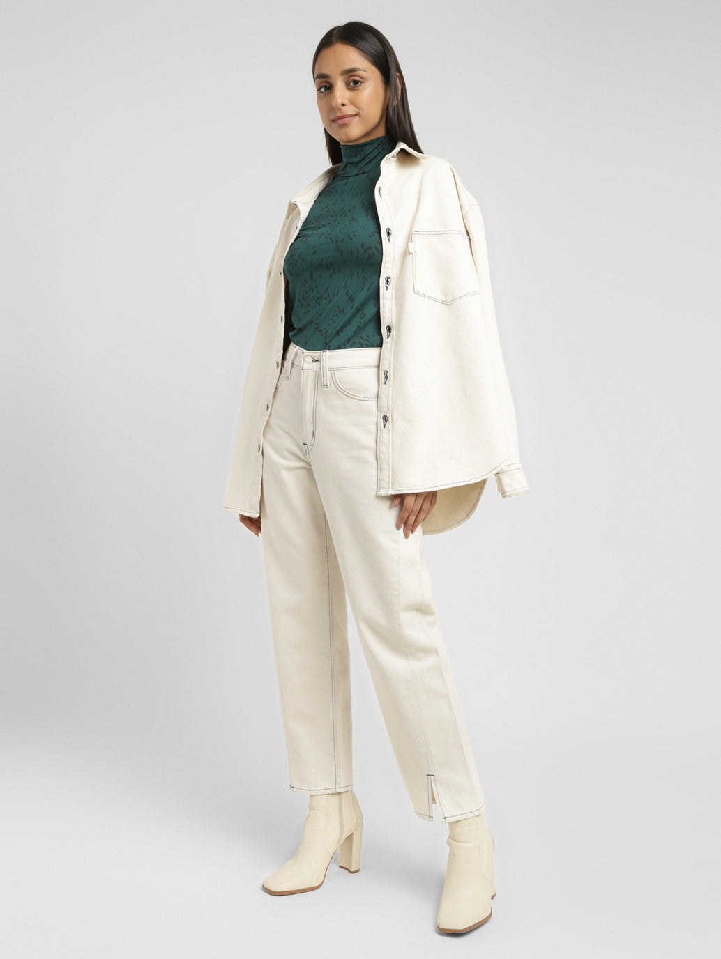 Women's 94 White Baggy Fit Mid Rise Jeans