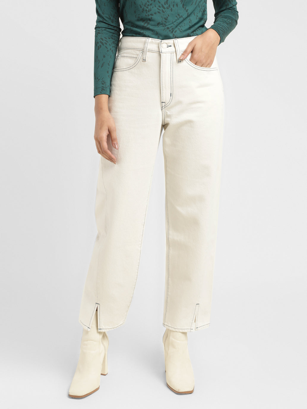Women's 94 White Baggy Fit Mid Rise Jeans - 786e7193-e78f-4a72-90d0-8f718fead392 View