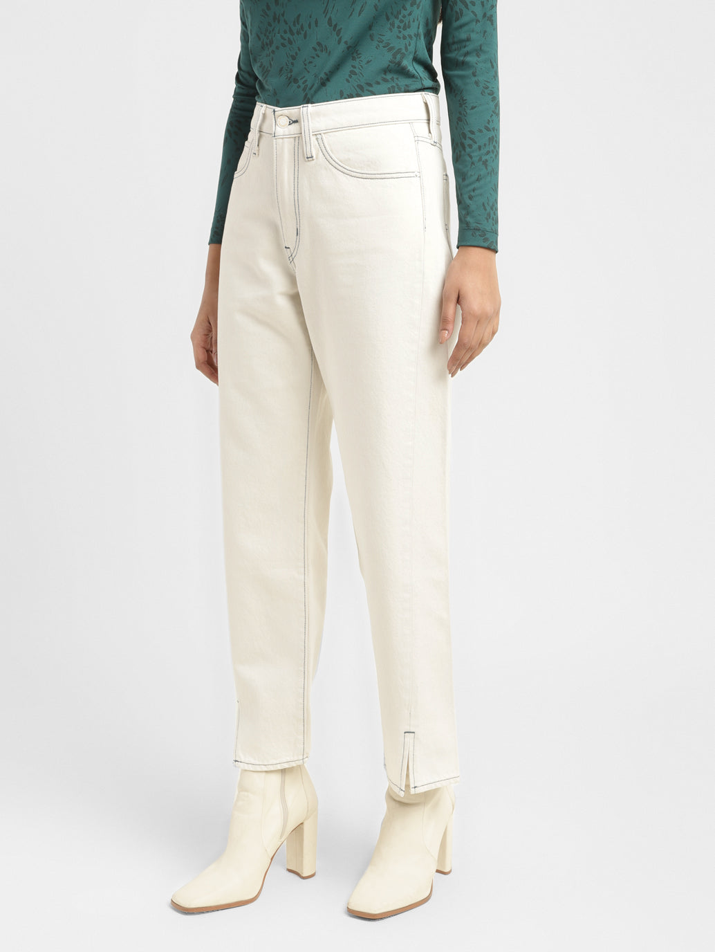Women's 94 White Baggy Fit Mid Rise Jeans - 9f41ecc3-6c1a-462a-8ba2-c2ef8424aa01 View
