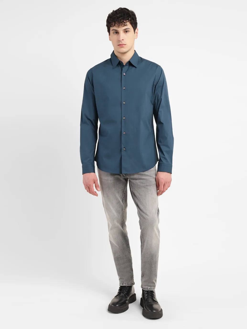 Men's Redloop Solid Slim Fit Shirt - ec90fb7e-8db3-4403-95cc-646f36571b77 View