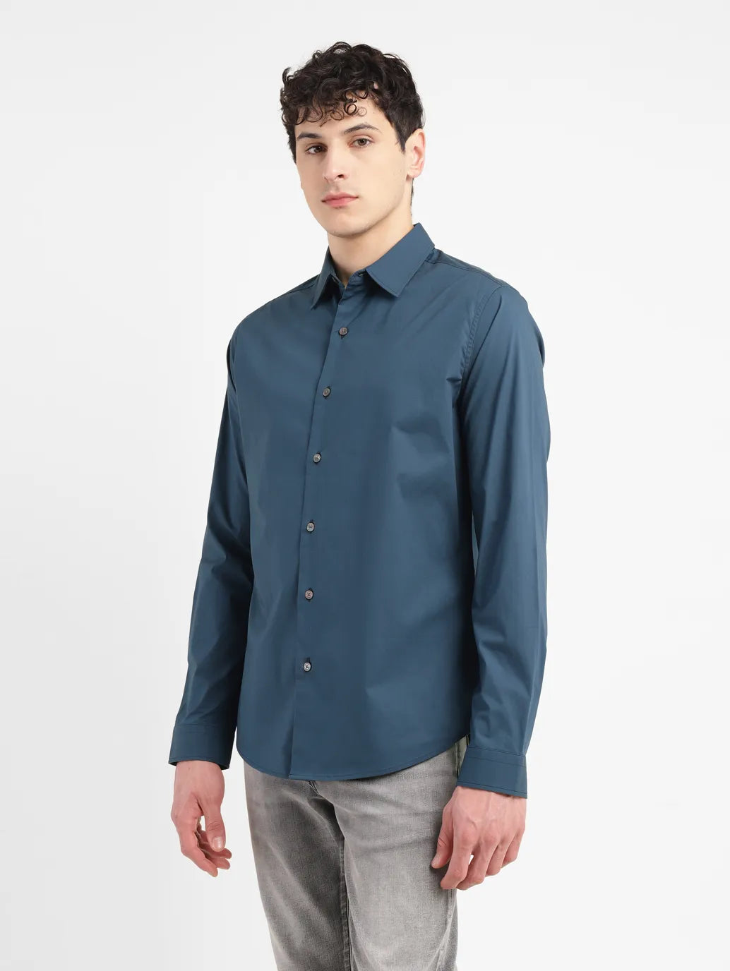 Men's Redloop Solid Slim Fit Shirt - 953457f6-08af-462e-b62c-5d24100bbeb6 View