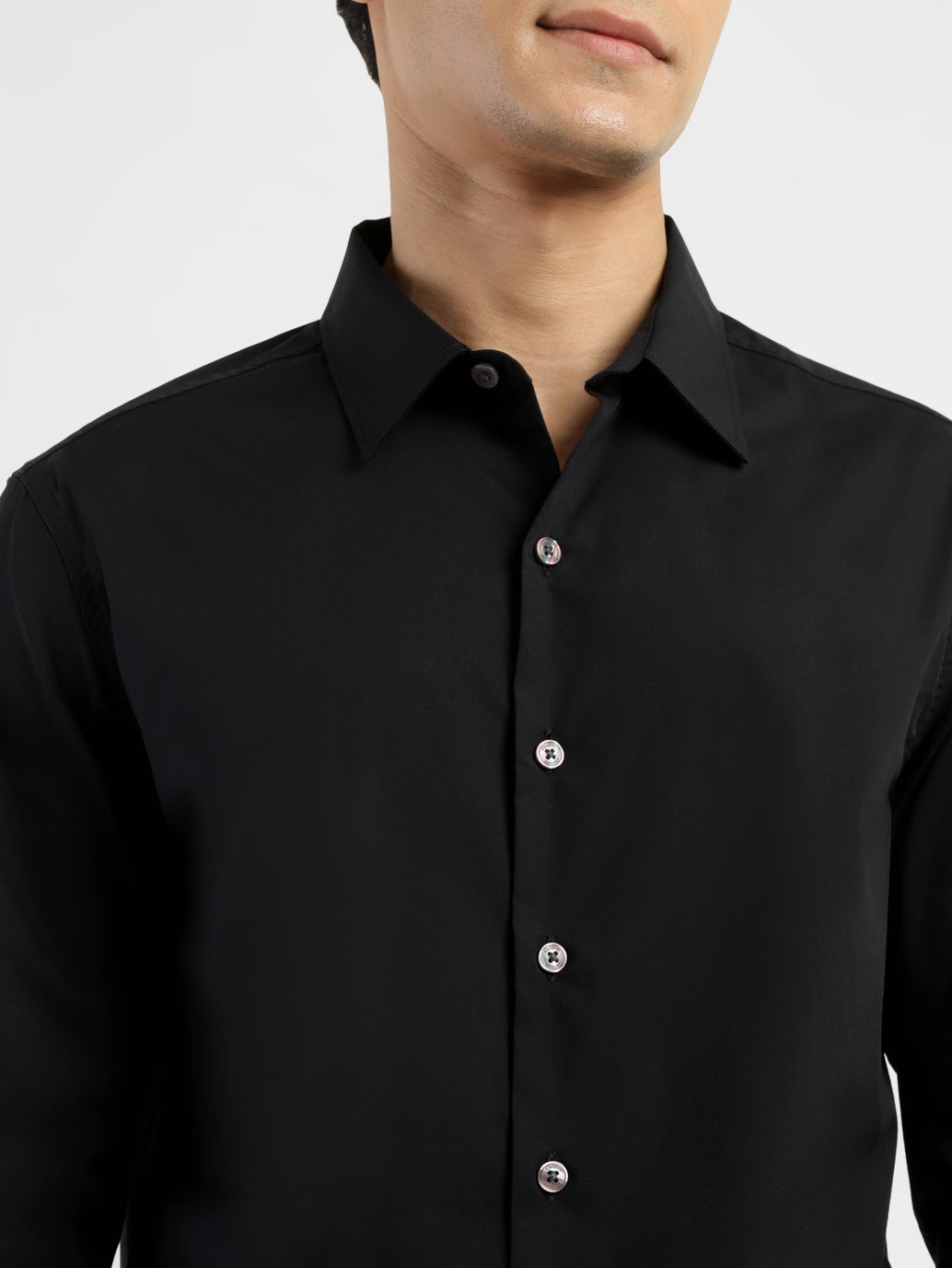 Men's Redloop Solid Spread Collar Shirt - d839d883-57b2-468c-a061-76143b9b28fc View