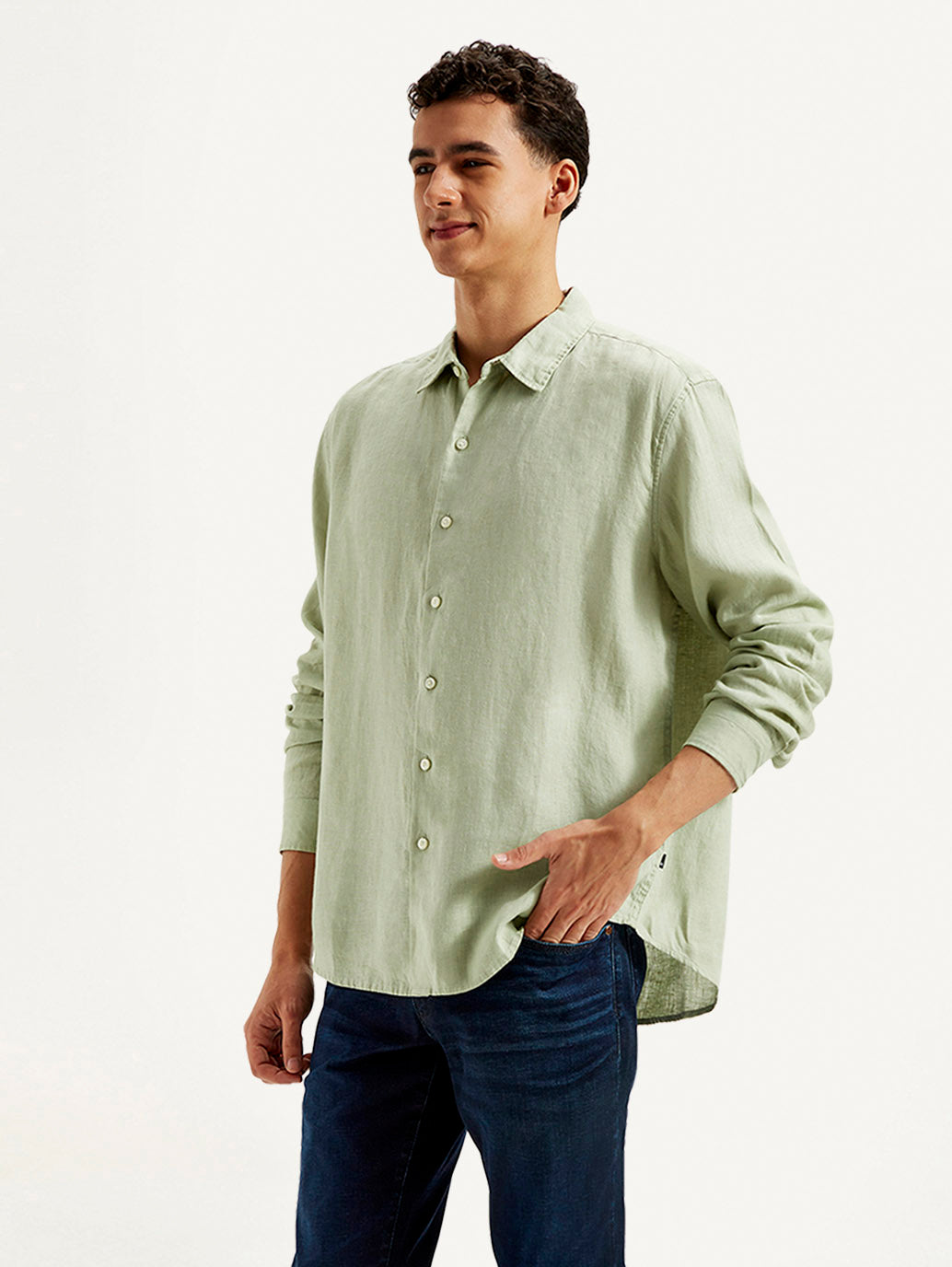 Men's Redloop Solid Slim Fit Linen Shirt - Side View