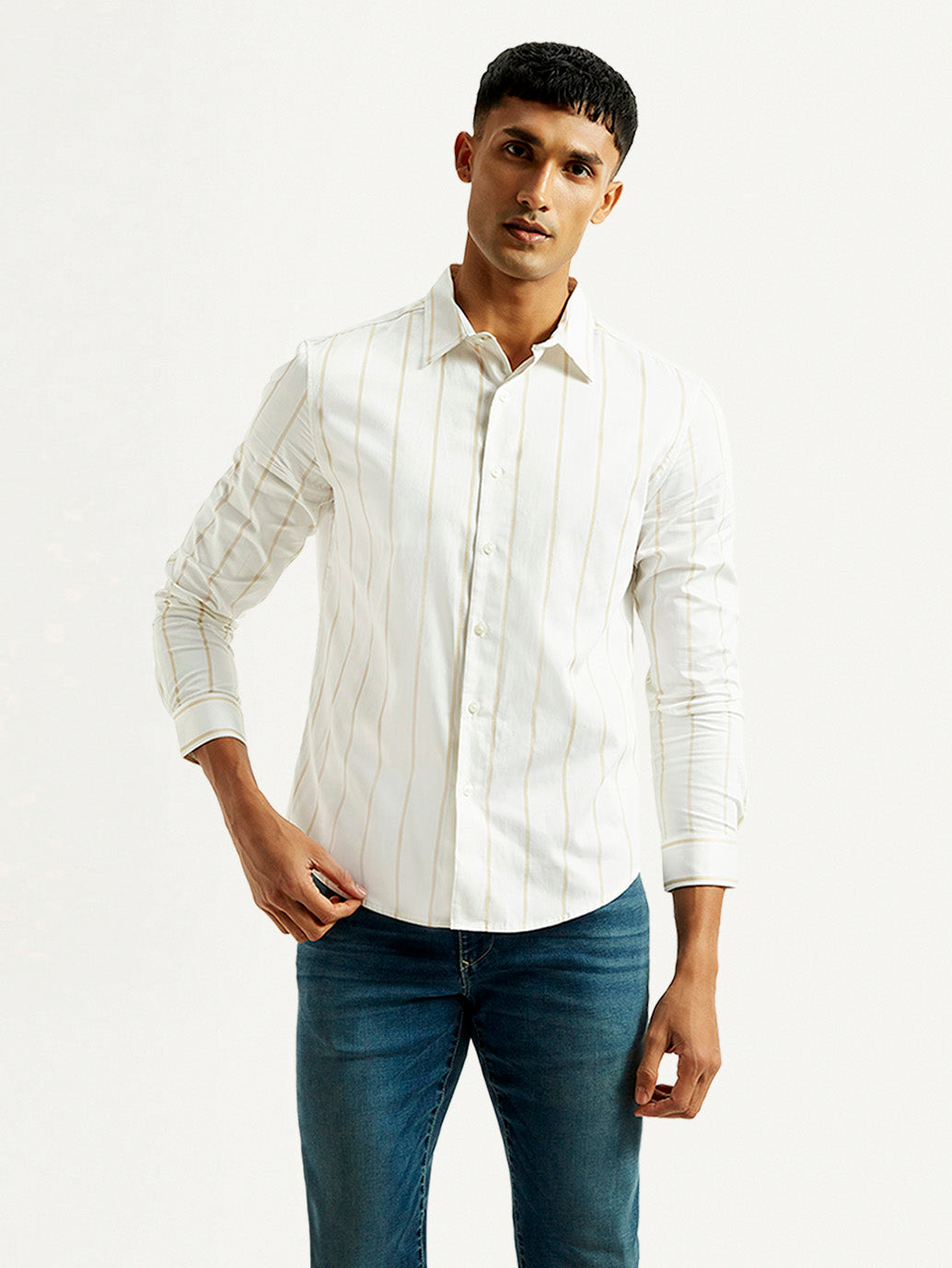 Men's Redloop Striped White Slim Fit Shirt - Front View