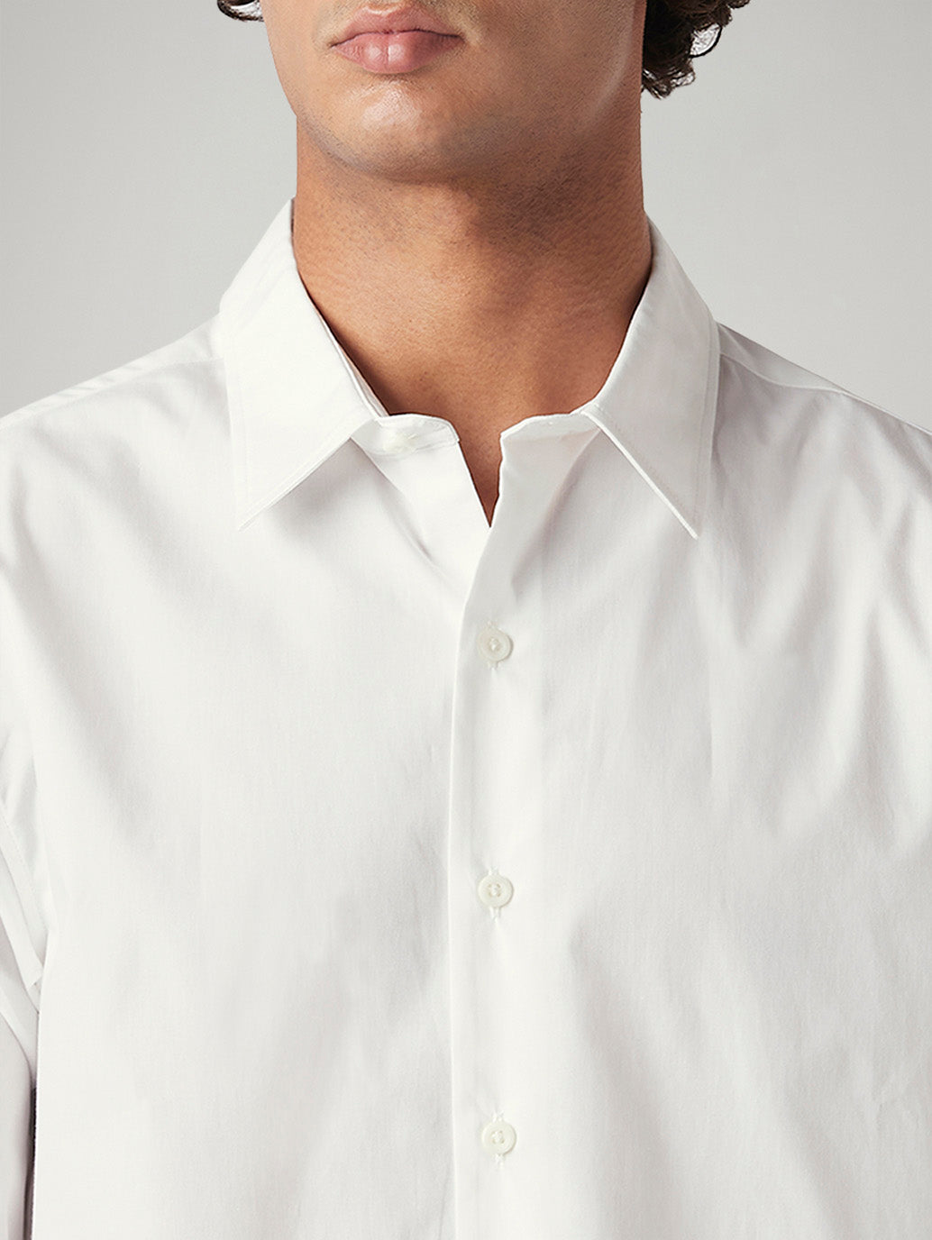 Men's Solid White Slim Fit Shirt - 26835445-b985-451e-84f9-a81094332601 View