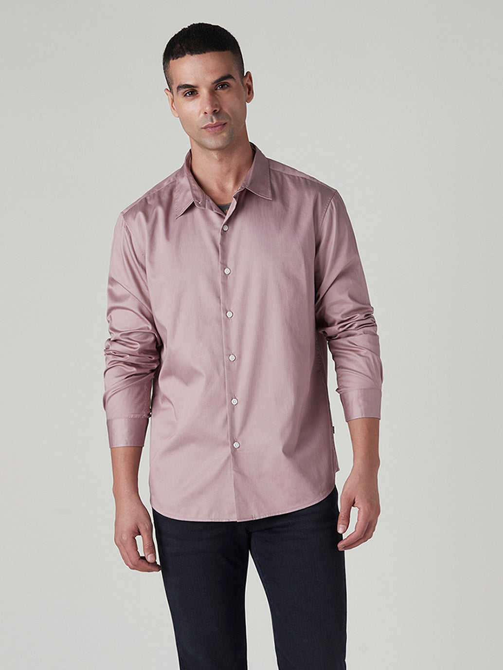 Men's Solid Slim Fit Redloop Shirt - Front View