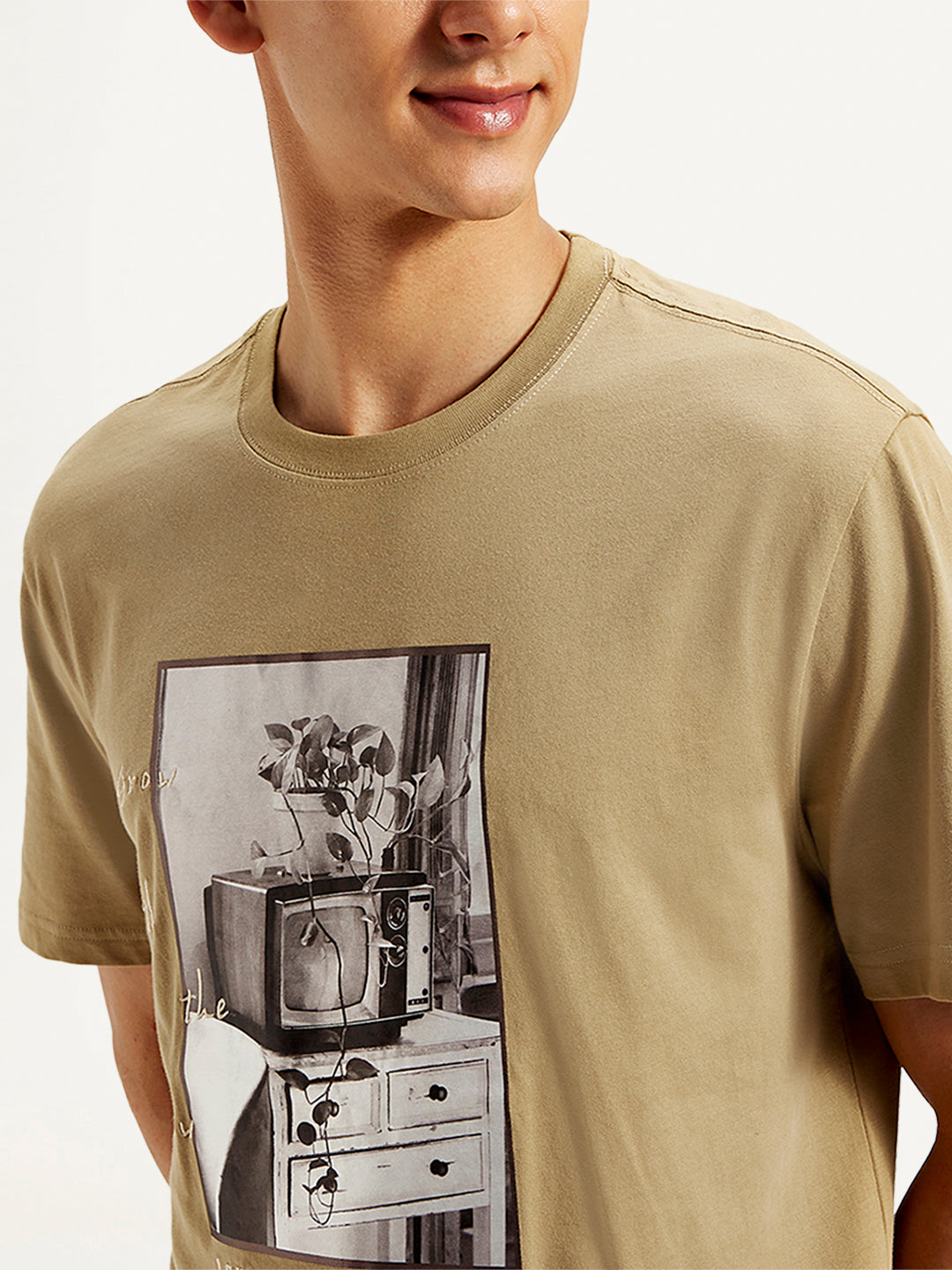 Men's Graphic Print Loose Fit T-Shirt - 20 View