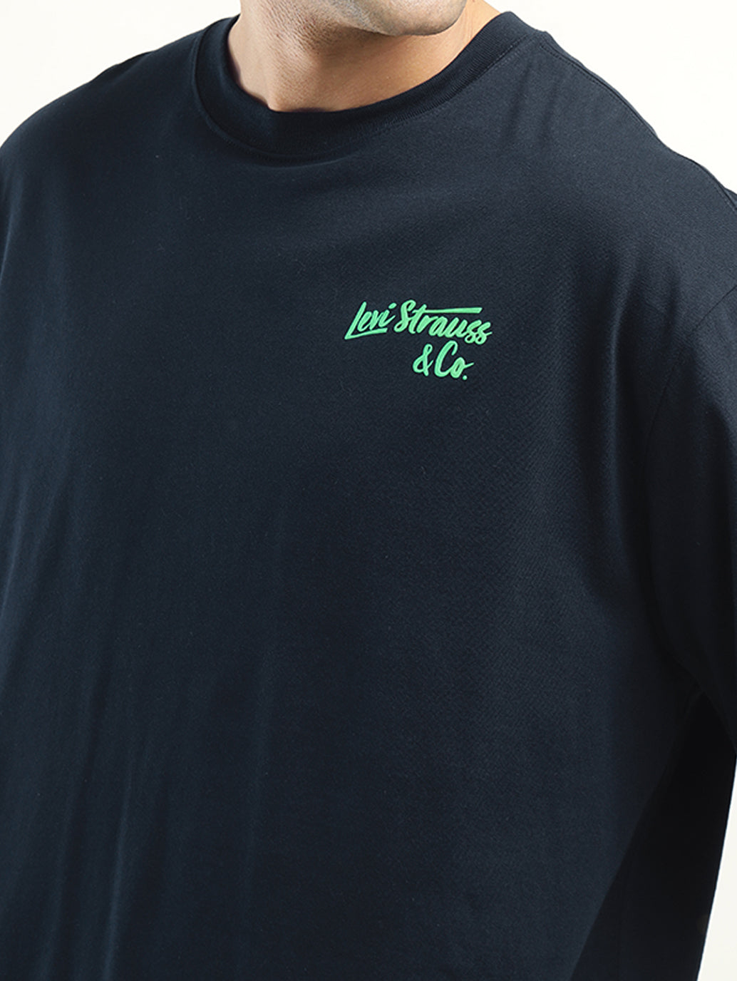 Men's Graphic Print Loose Fit T-shirt - Detail View