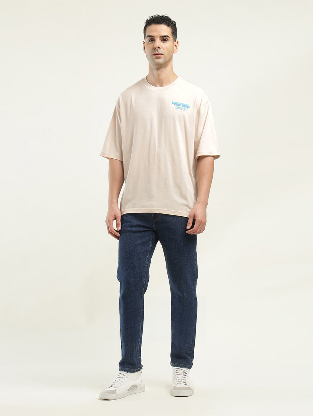 Men's Graphic Print Loose Fit T-shirt - ModelFront View