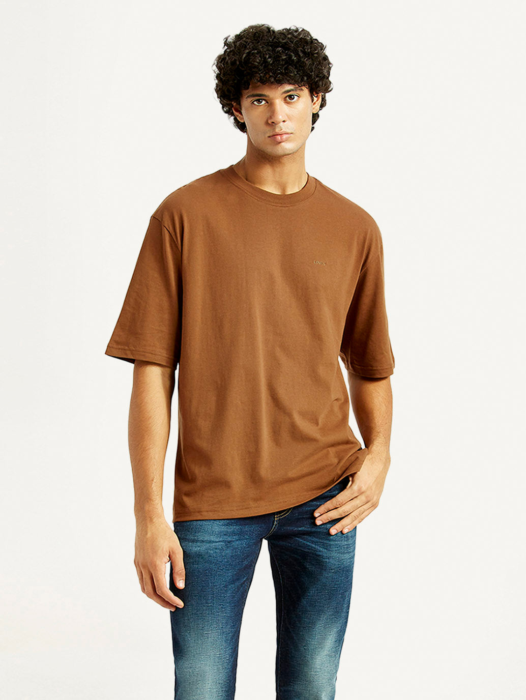 Men's Solid Loose Fit T-shirt - Styleshot View