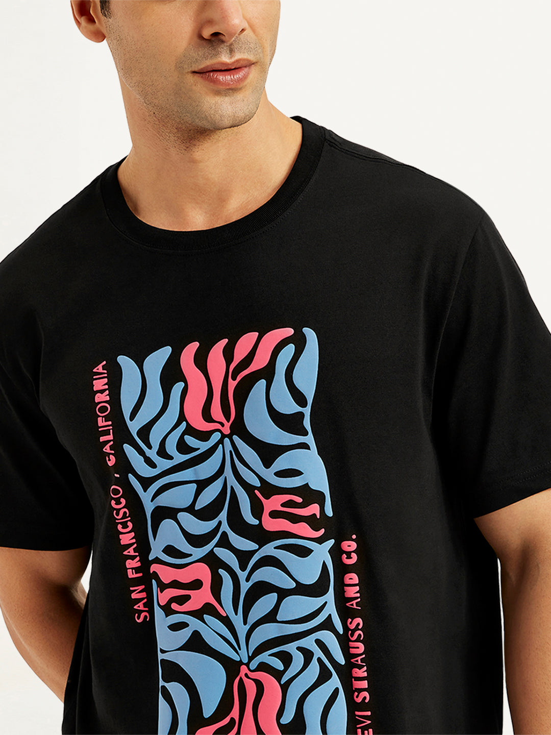 Men's Graphic Print Crew Neck T-Shirt - Detail View