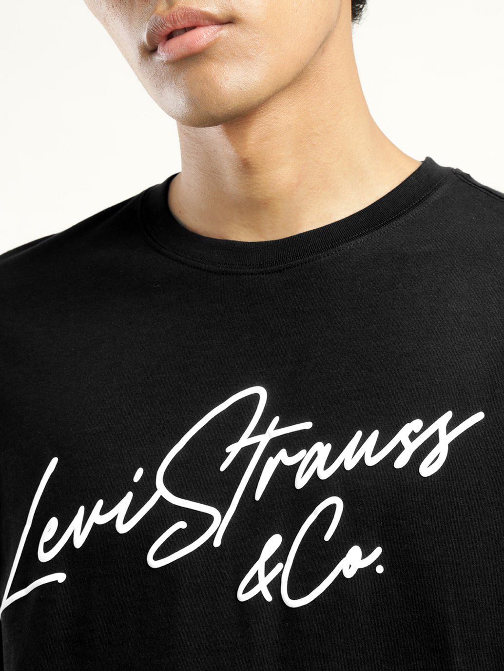 Men's Graphic Print Crew Neck T-Shirt - Detail View