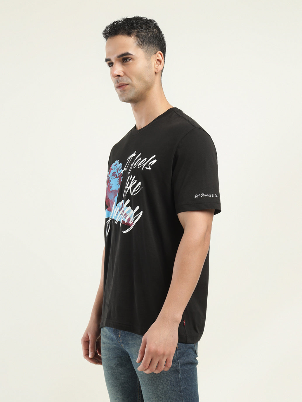 Men's Graphic Print Crew Neck T-shirt - Side View