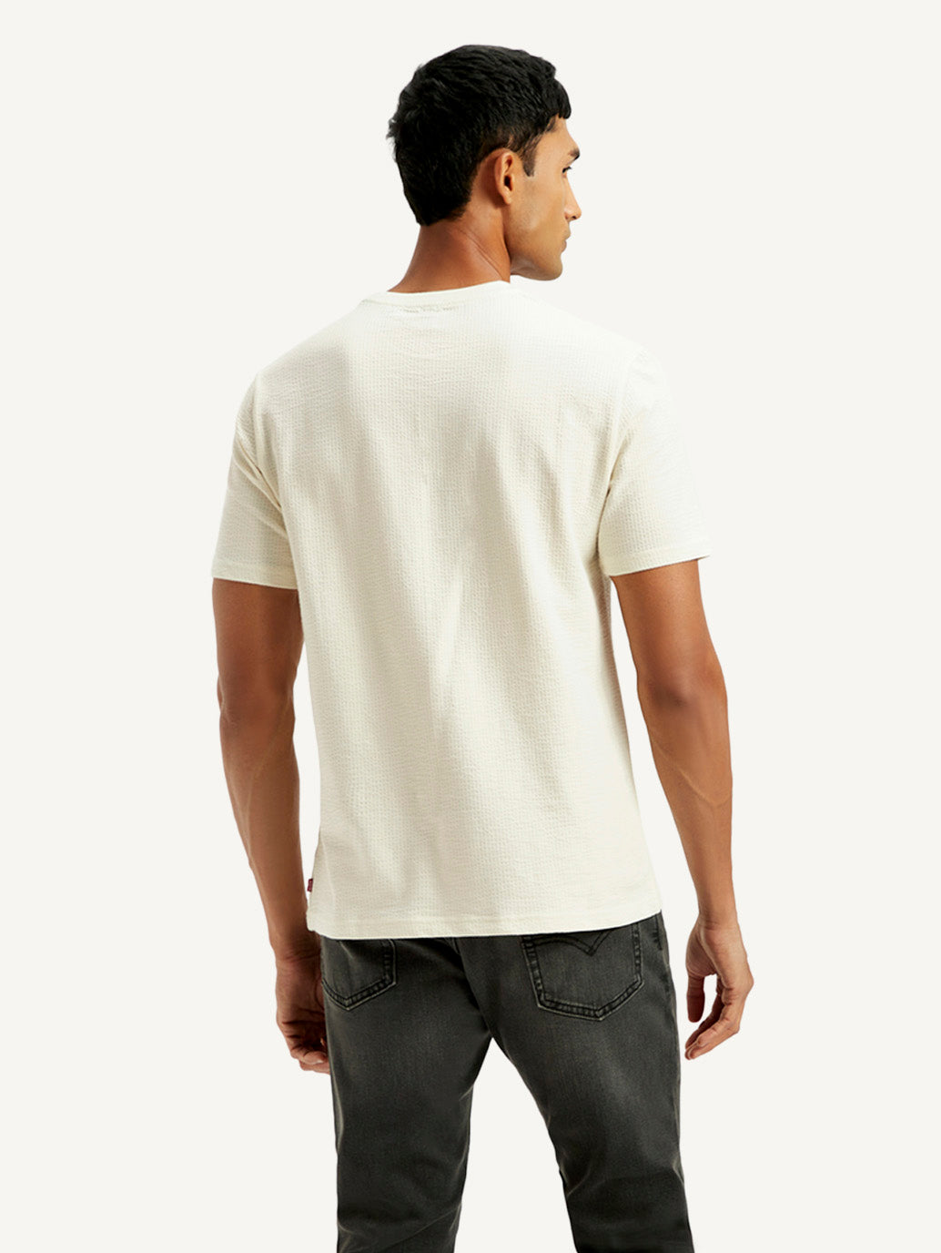 Men's Solid Regular Fit T-Shirt - Back View