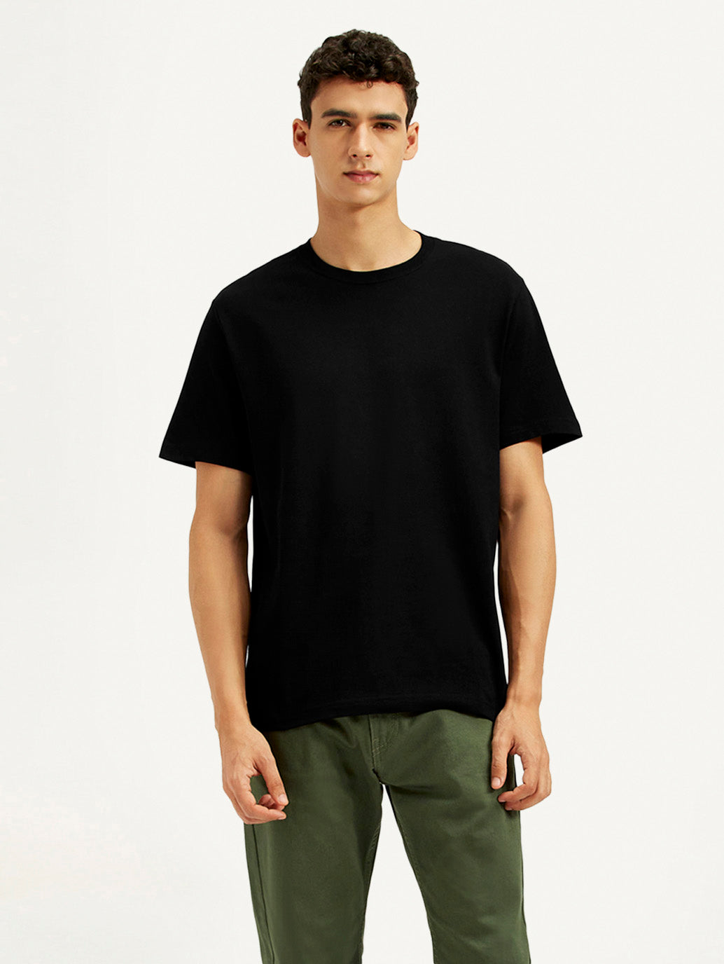 Men's Solid Crew Neck T-shirt - Styleshot View