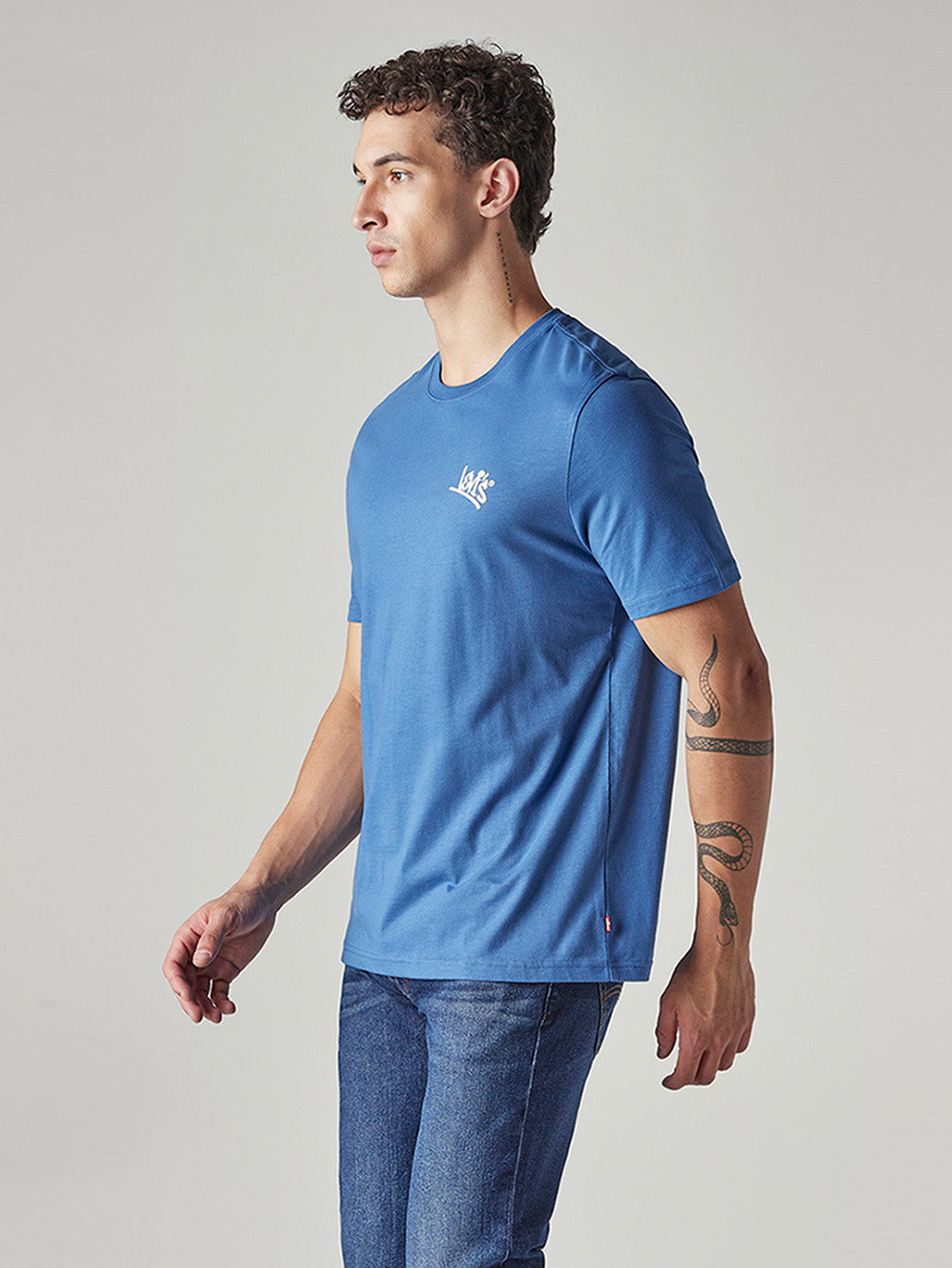 Men's Solid Regular Fit Jersey T-Shirt - Side View