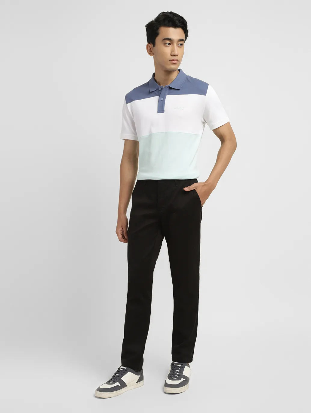 Men's 511 Black Slim Fit Chinos - ff83aa7e-dc78-47f9-9b11-e6e1ee6e1f15 View