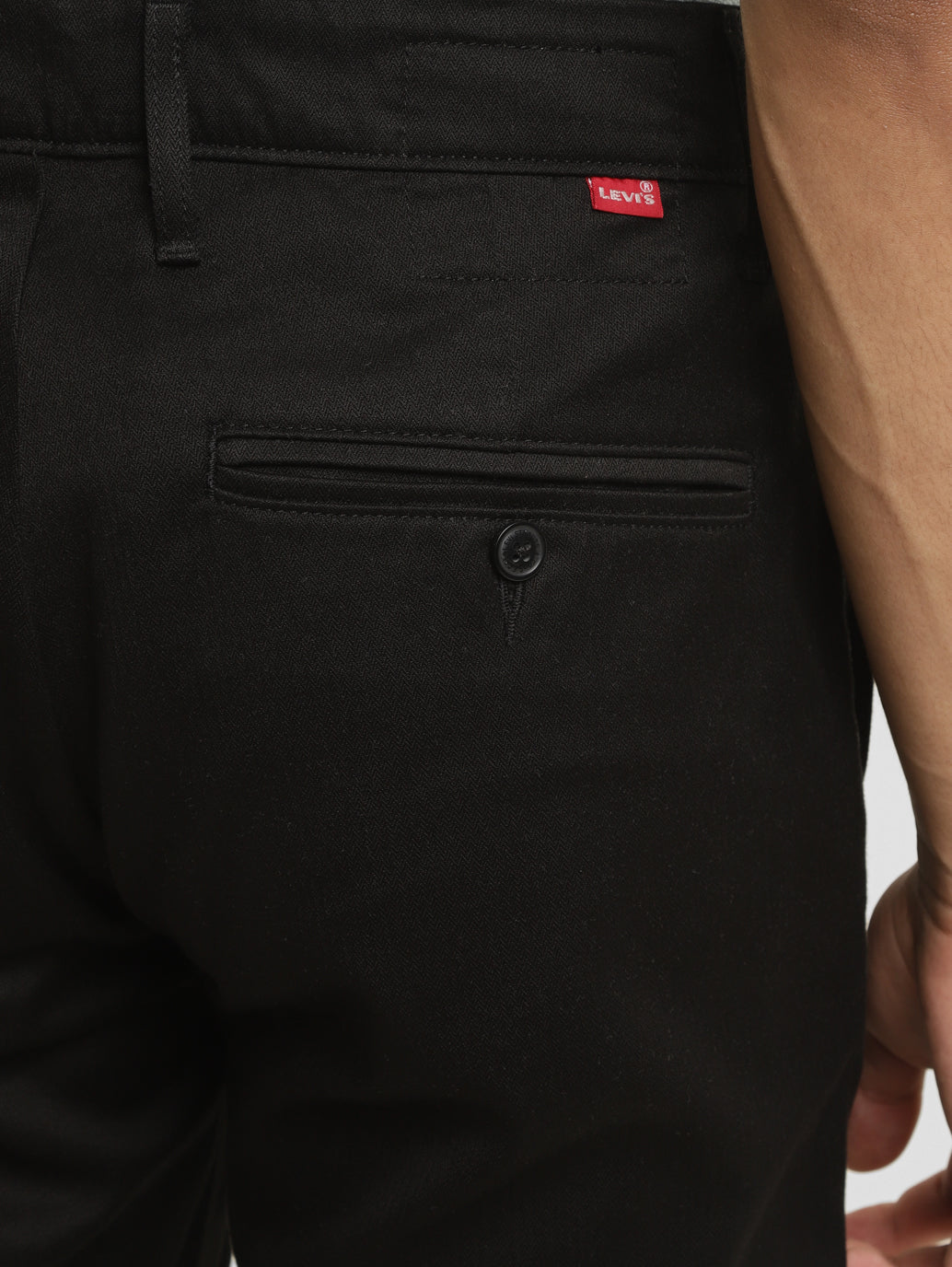 Men's 511 Black Slim Fit Chinos - 5fddad74-c8cb-4cff-968d-4ab581ecc7b0 View