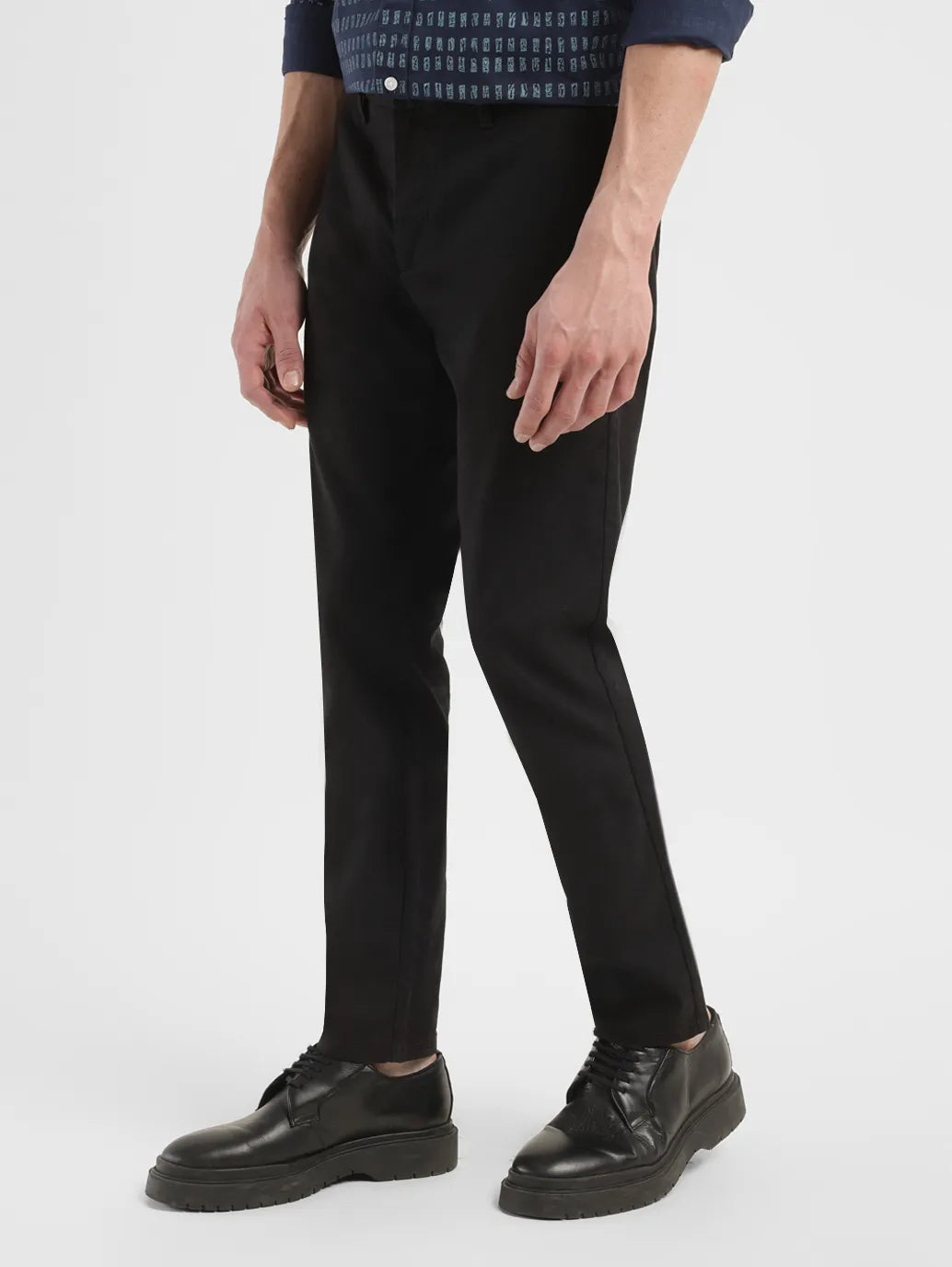 Men's 511 Black Slim Fit Chinos - c509e6e5-7e3c-4e42-aee8-097fb6611244 View