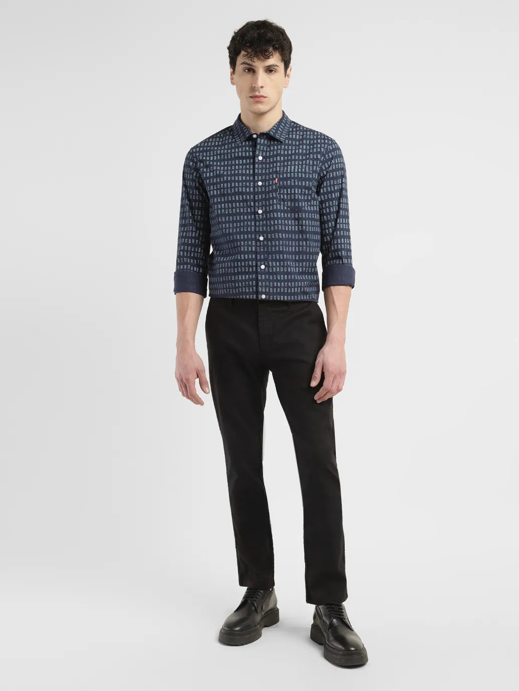 Men's 511 Black Slim Fit Chinos - b9f7613b-a633-44ec-94d6-3d78d056b3f8 View